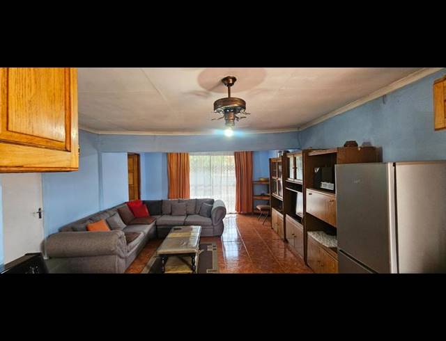 2 BEDROOM HOUSE FOR SALE IN SOSHANGUVE GG